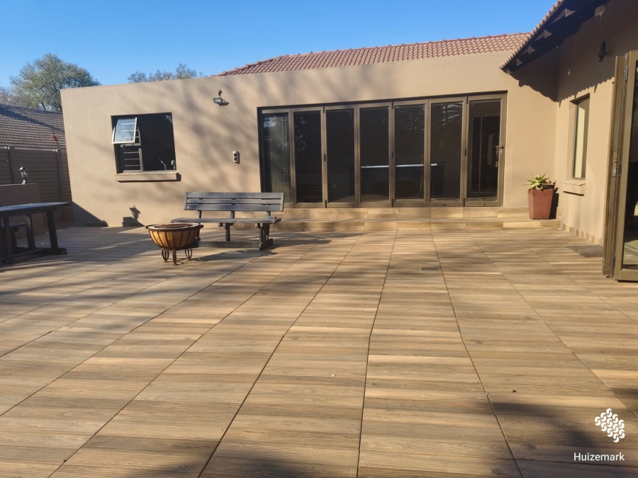 5 Bedroom Property for Sale in Vaalpark Free State